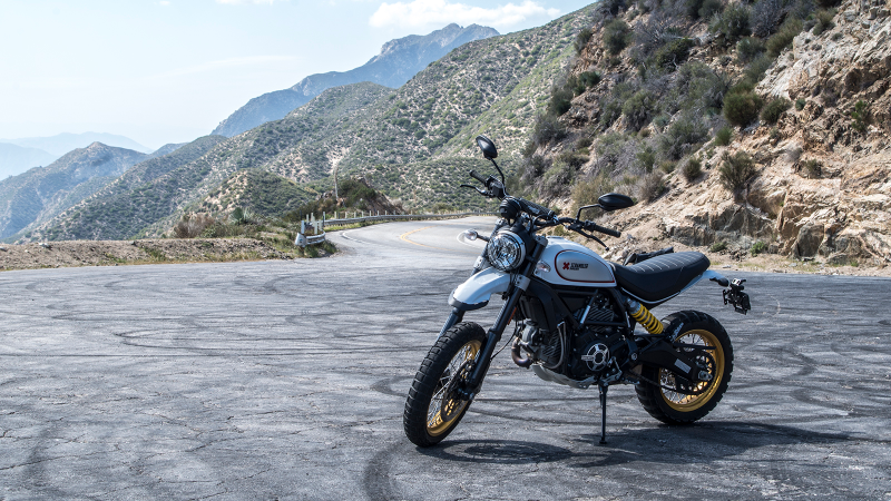 Illustration for article titled The Ducati Scrambler Desert Sled Is Fun To Ride But It's Best At Looking Cool